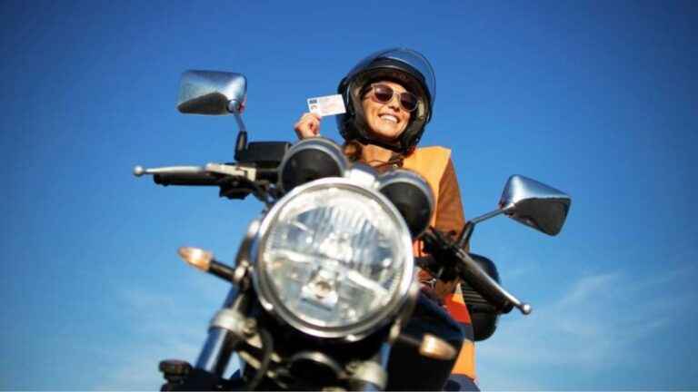 Quanto custa a habilitação de moto
